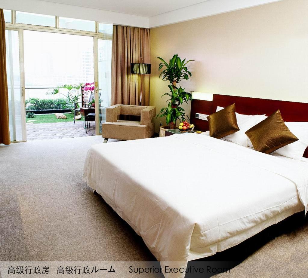 Foshan Golden City Hotel Esterno foto